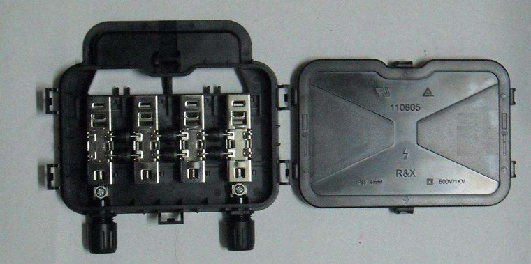 光伏組件的中間接線盒是什么作用，光伏板接線盒4個(gè)端子怎么接線