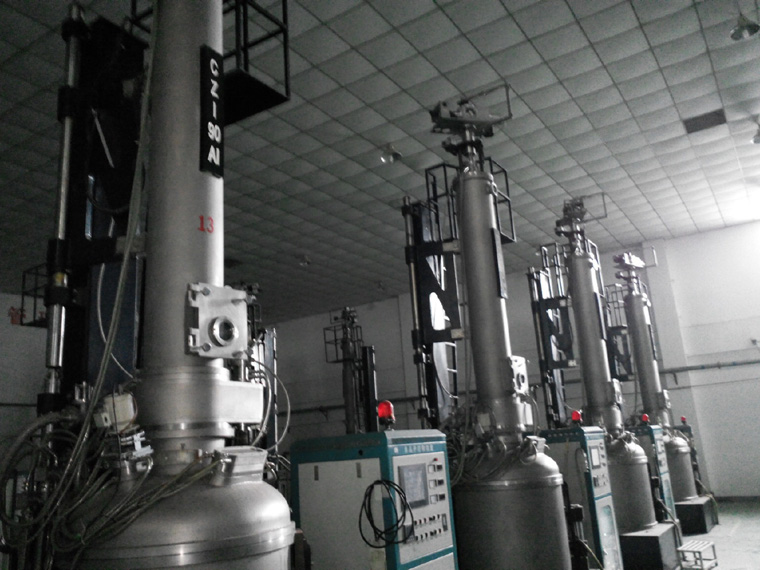 單晶爐工作原理，單晶爐為什么用氬氣