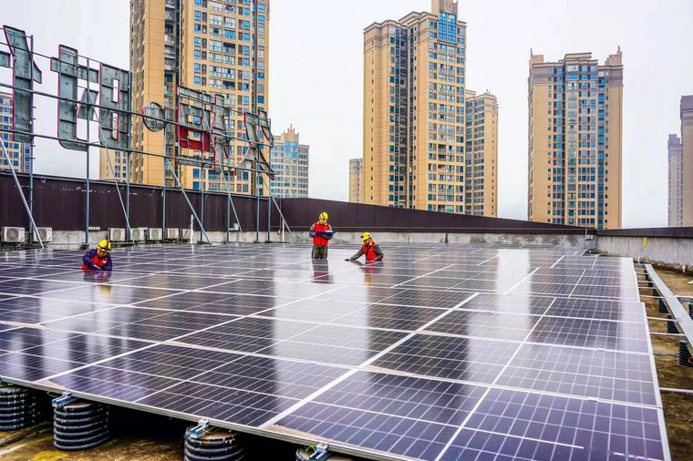 光伏發(fā)電晚上都顯示正常是有故障嗎？夜晚是怎么解決用電問題？