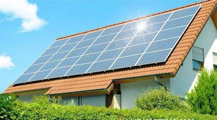 與傳統(tǒng)的太陽(yáng)能發(fā)電系統(tǒng)相比，BIPV 有哪些優(yōu)勢(shì)